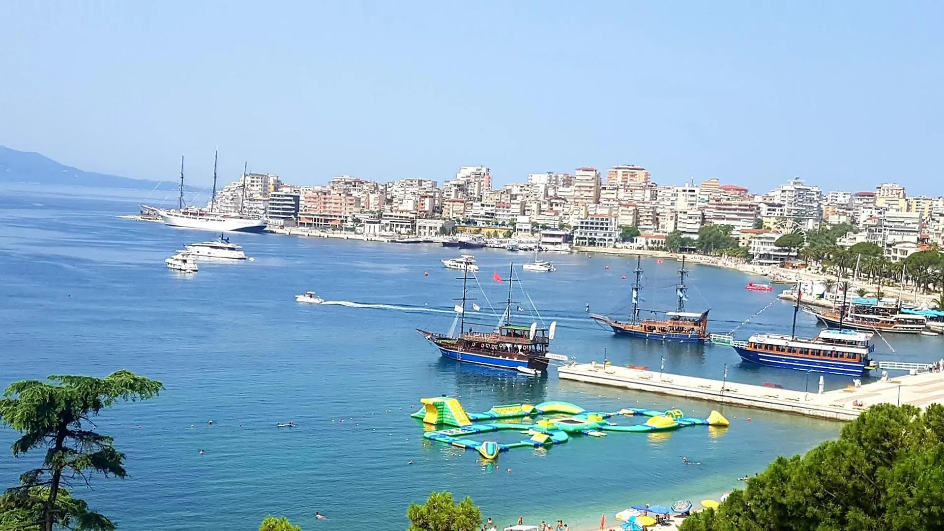 Genci Seaview Apartaments@AlbaResidence Sarandë Apartamento